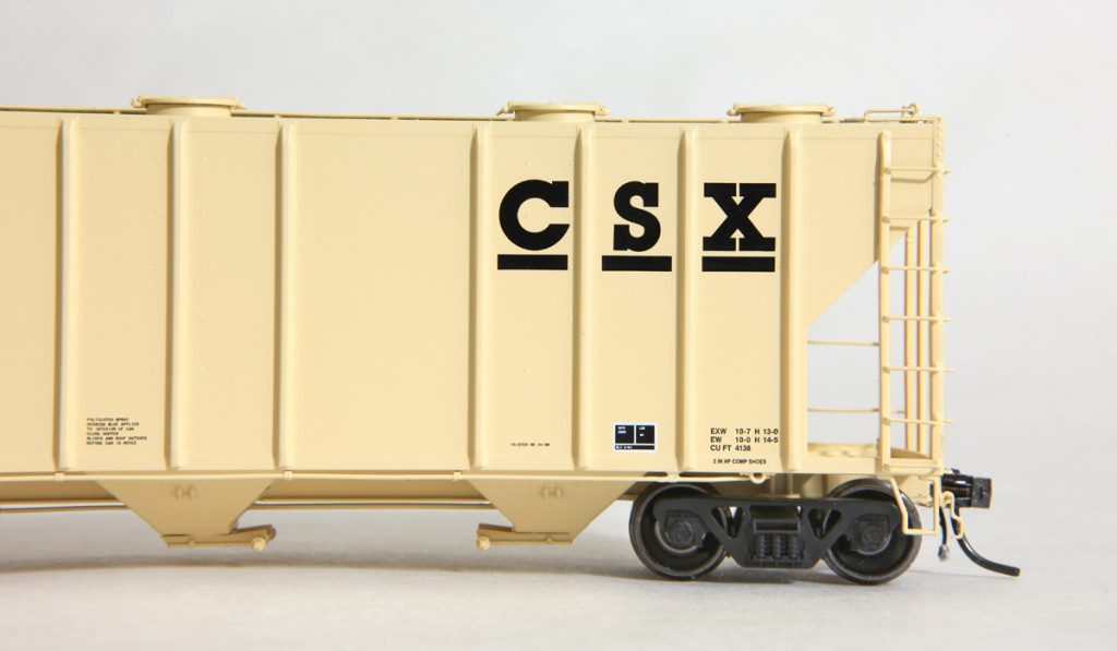 Sold out csx tan tangent scale models