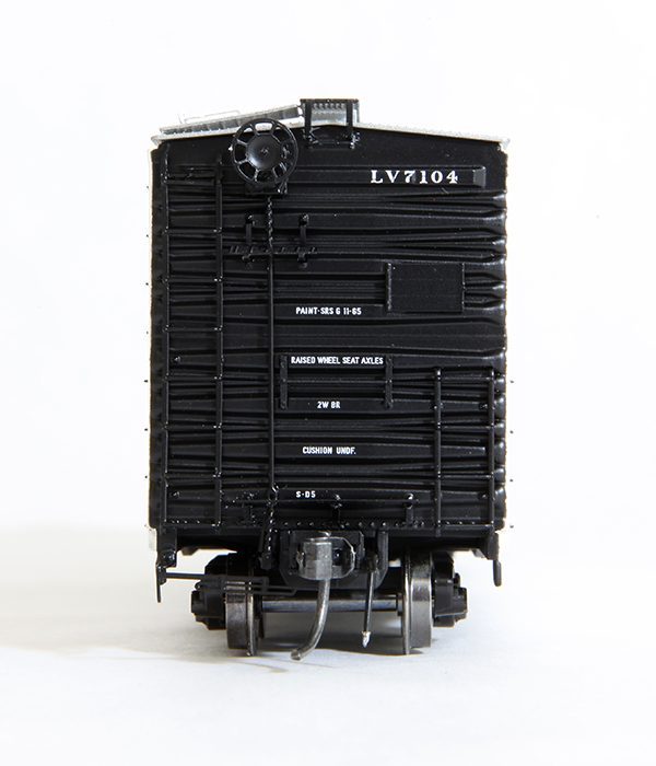 SOLD OUT: LV "Original 1965 X58" Insulated w/ LD X58 Boxcar - Image 5