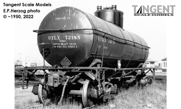 UTLX "Black Repaint 1948+" GATC 1917-design 8000 Gallon Tank Car - Image 7
