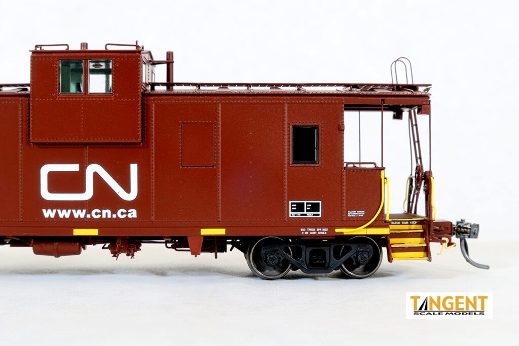 sold-out-canadian-national-cn-oxide-red-repaint-2005-ic-centralia