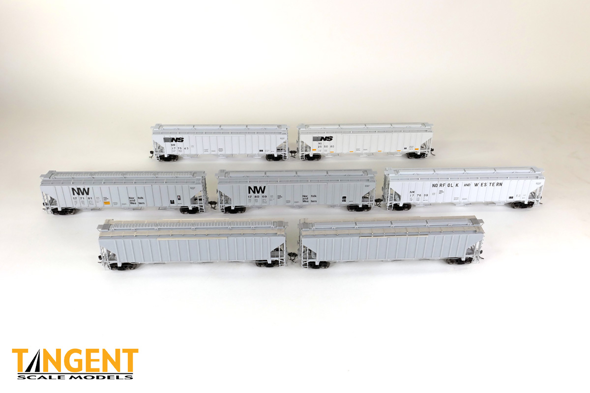 Raleigh - THHK N&W Roanoke Shops HC-71 4750CuFt Covered Hopper - Tangent