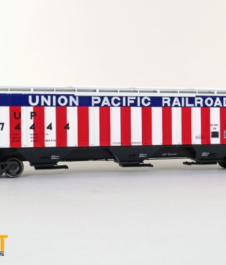 Union Pacific (UP) "Bicentennial CH-100-28 1974" PS4750 Covered Hopper